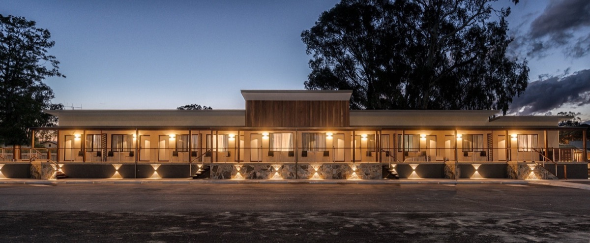 New Crossing Place Motel & Apartments exterior, Seymour